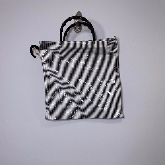 Saks 5th Ave Umbrella Bag Rare Vintage Like New - Picture 2 of 9